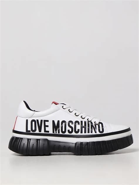 sneakers imitazione i love moschino